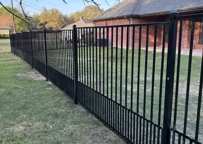 Fence Contractor (12)