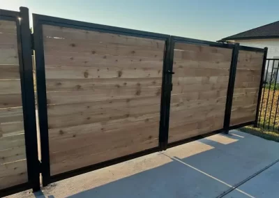 Fence Contractor (23)